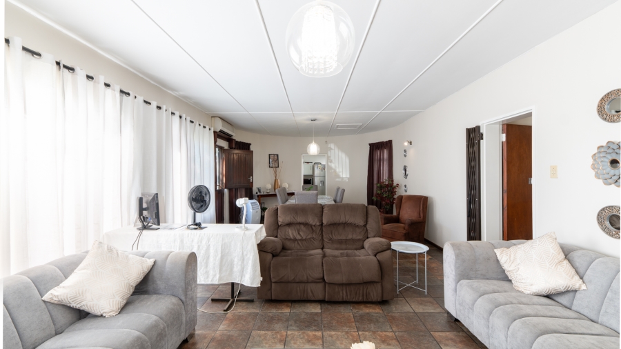 5 Bedroom Property for Sale in Robertson Western Cape